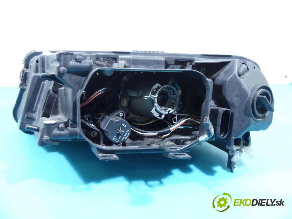Audi A6 C6 2004-2011 3.0 TDI 224hp automatic 165 kW 2967 cm3 4- Reflektor: pravý  (Pravé)