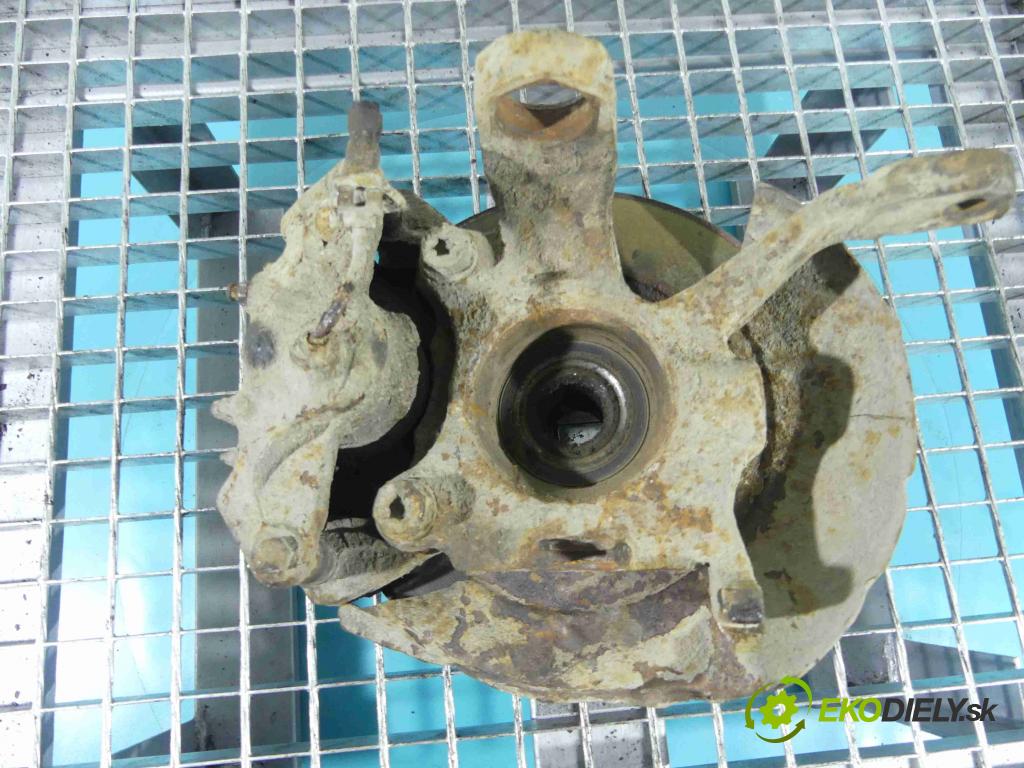 Vw Transporter T4 1990-2003 1.9d 60 HP manual 44 kW 1896 cm3 5- náboj pravé  (Náboje)