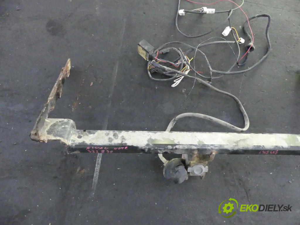 Nissan Note I 2006-2012 1.5 dci 86 hp manual 63 kW 1461 cm3 5- oko tažné