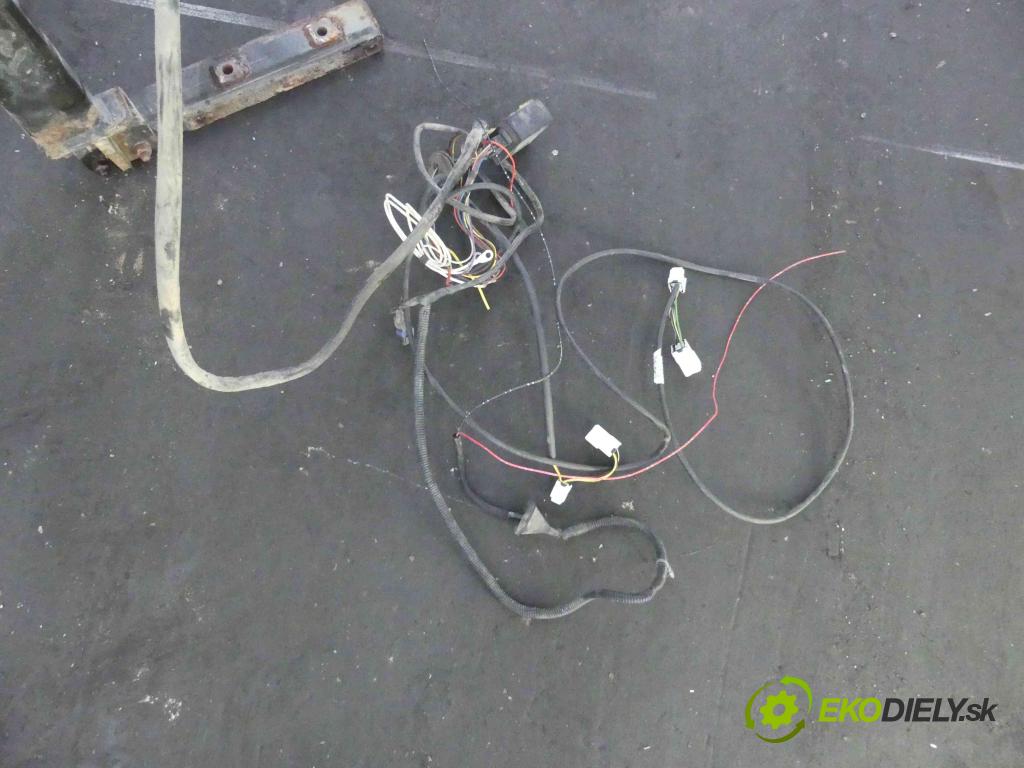 Nissan Note I 2006-2012 1.5 dci 86 hp manual 63 kW 1461 cm3 5- oko tažné