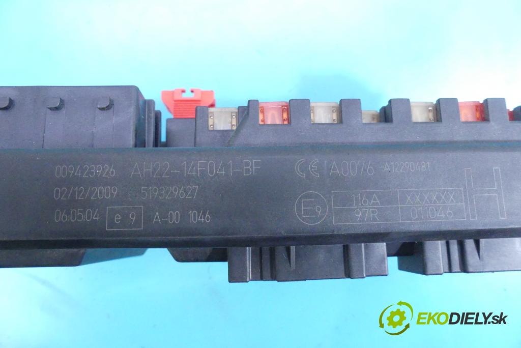 Land rover Range Rover sport I L320 3.0 D V6 245KM automatic 180 kW 2993 cm3 5- skříňka pojistková AH22-14F041-BF (Pojistkové skříňky)