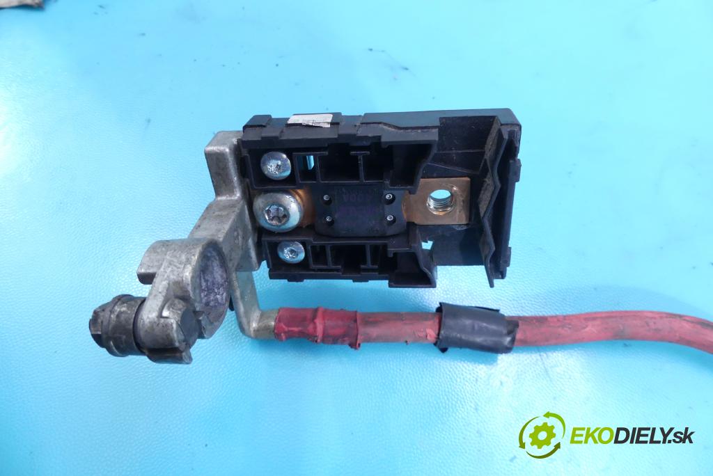 Land rover Range Rover sport I L320 3.0 D V6 245KM automatic 180 kW 2993 cm3 5- skříňka pojistková AH32-14290-GB (Pojistkové skříňky)