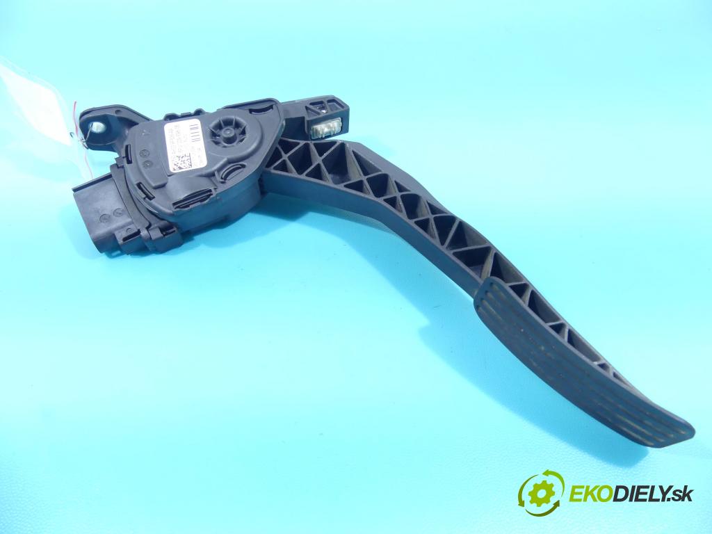 Land rover Range Rover sport I L320 3.0 D V6 245KM automatic 180 kW 2993 cm3 5- pedále AH22-9F836-AA (Pedále)