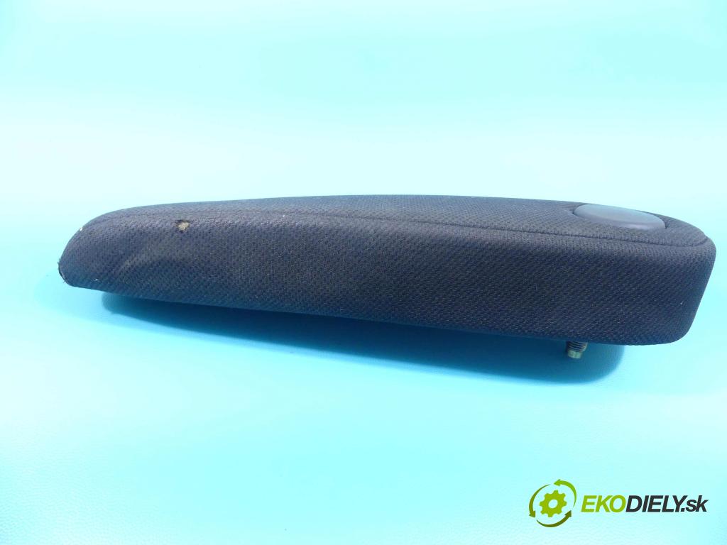 Toyota Corolla Verso II 2004-2009 2.0 D4D 116 HP manual 85 kW 1995 cm3 5- operadlo  (Lakťové opierky)