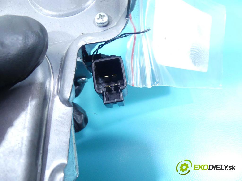 Mazda 6 II GH 2007-2012 2.0 16v 147 HP manual 108 kW 1999 cm3 5- motor stieračov zadné GS2A-67450