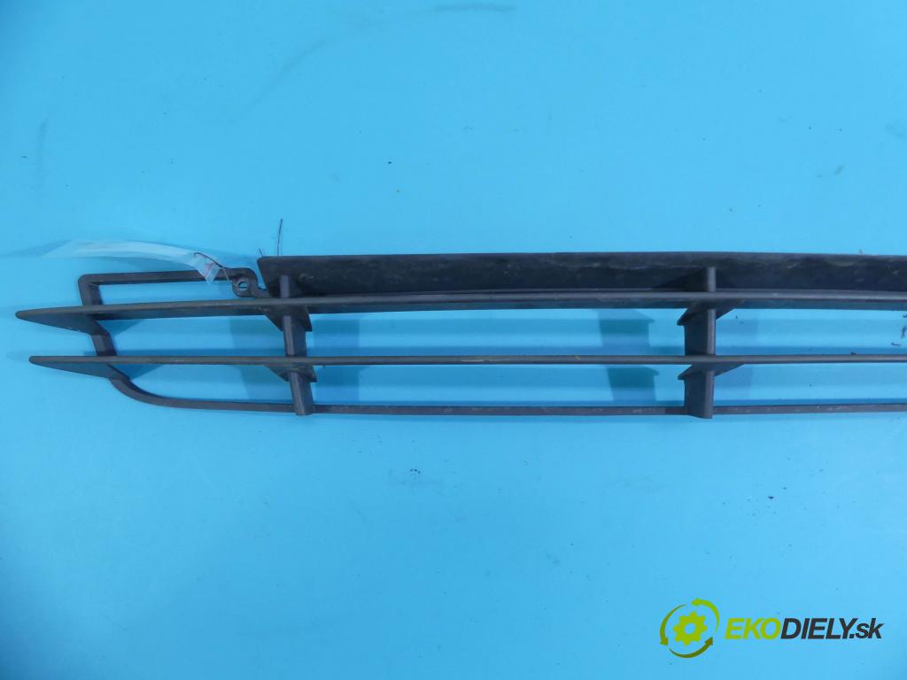 Lada Kalina 2004-2009 1.6 8V 82 hp manual 60 kW 1596 cm3 4- Zaślepka: mřížka: nárazníku medián: