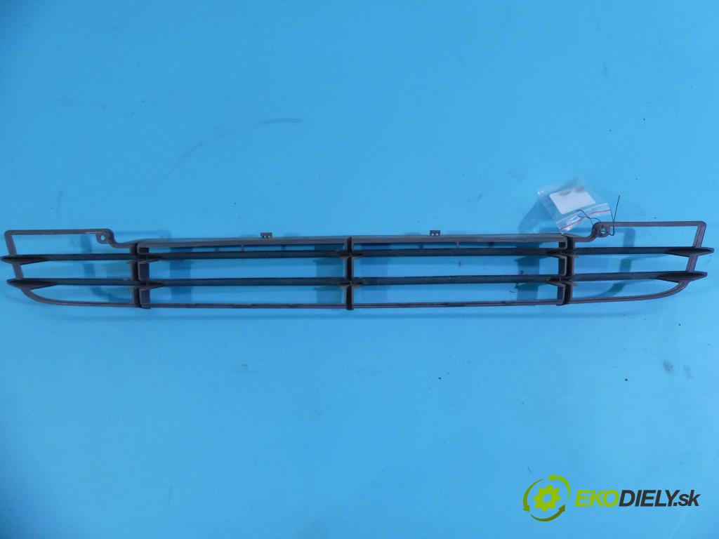 Lada Kalina 2004-2009 1.6 8V 82 hp manual 60 kW 1596 cm3 4- Zaślepka: mřížka: nárazníku medián: