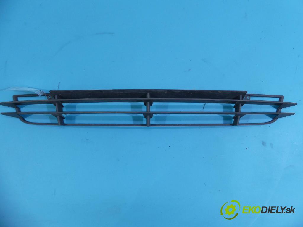 Lada Kalina 2004-2009 1.6 8V 82 hp manual 60 kW 1596 cm3 4- Zaślepka: mřížka: nárazníku medián: