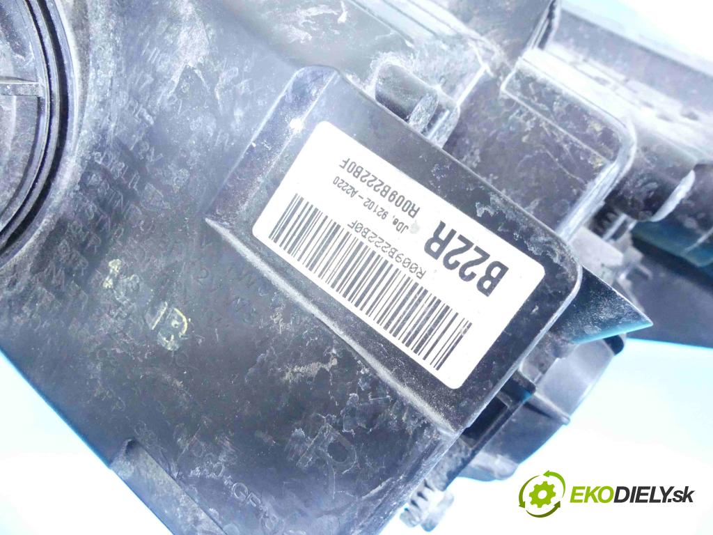 Kia Ceed II 2012-2018 1.6 crdi 128 HP manual 94 kW 1582 cm3 5- Reflektor: pravý 92102-A2220 (Pravé)