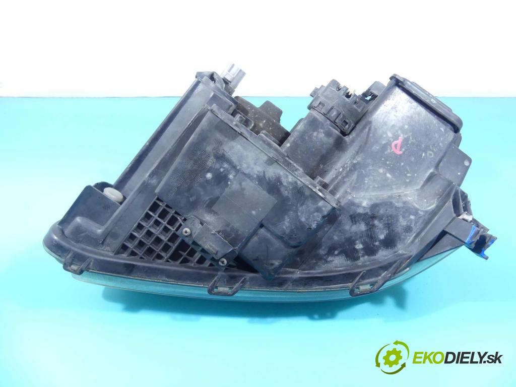 Toyota Avensis II T25 2003-2008 2.0 D4D 116 HP manual 85 kW 1995 cm3 5- Reflektor: pravý  (Pravé)