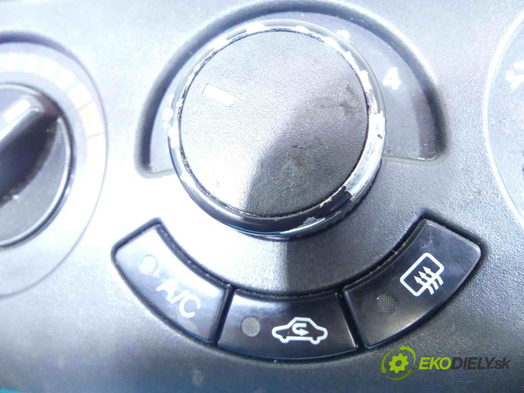 Chevrolet Aveo T250 2006-2011 1.2 16v 84KM manual 62 kW 1206 cm3 3- panel kúrenia