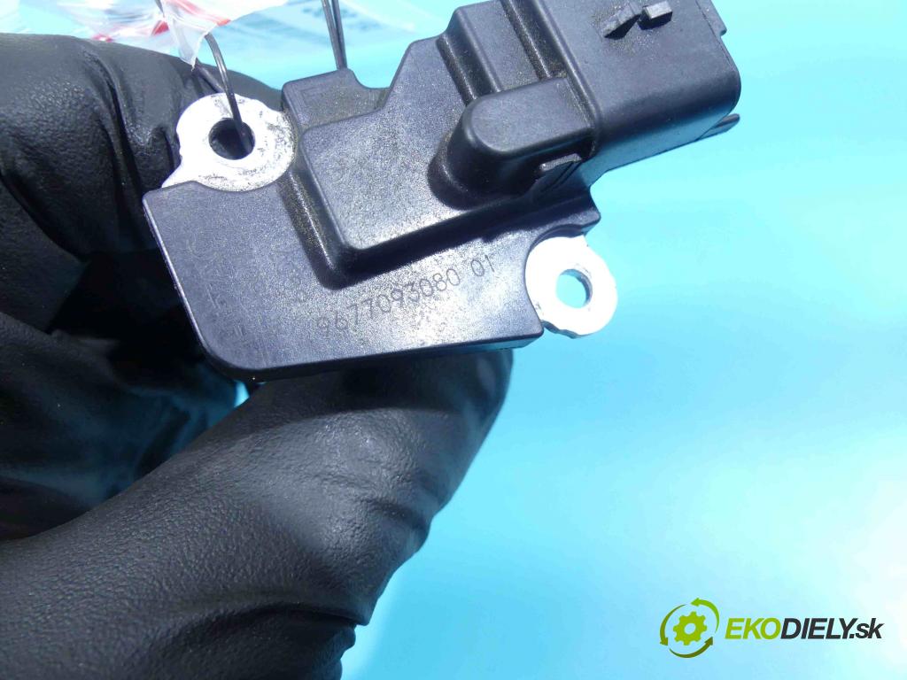 Peugeot 208 I 2012-2019 1.6 hdi 75 HP manual 55 kW 1560 cm3 5- průtokoměr: 9677093080 (Váhy vzduchu)