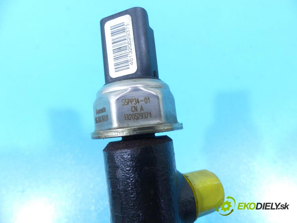 Volvo V40 II 2012-2019 1.6 D2 114 HP manual 84 kW 1560 cm3 5- lišta vstrekovacia 9685297580-02 (Vstrekovacie lišty)