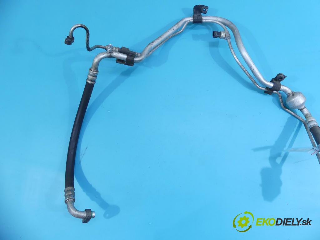 Hyundai I30 I 2007-2012 1.4 16v 109 HP manual 80 kW 1396 cm3 5- rúrka klimatizácie 42CP8-12