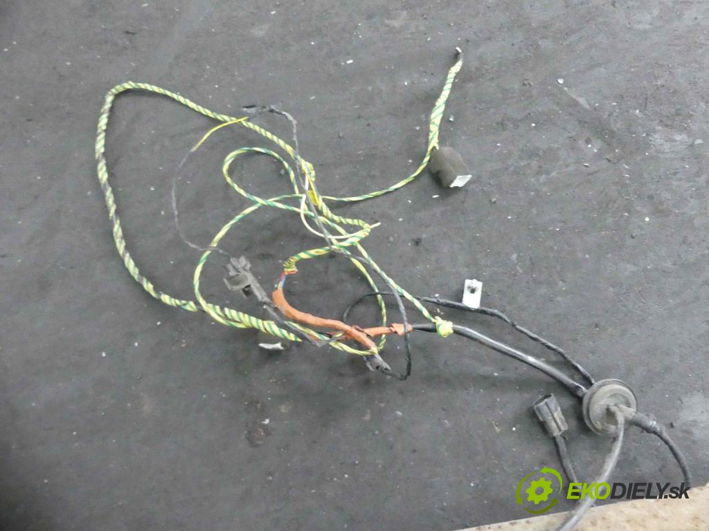 Hyundai I30 I 2007-2012 1.4 16v 109 hp manual 80 kW 1396 cm3 5- oko tažné