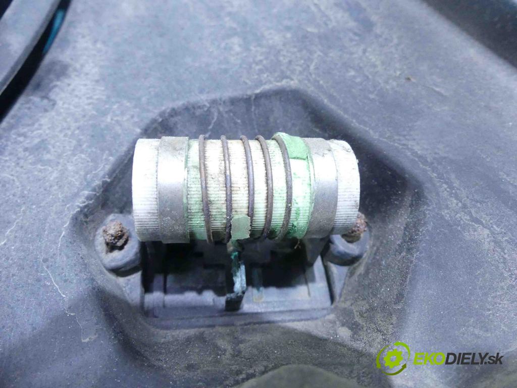 Hyundai Tucson I 2004-2009 2.0 crdi 113 HP manual 83 kW 1991 cm3 5- Ventilátor chladiča 25380-2E250