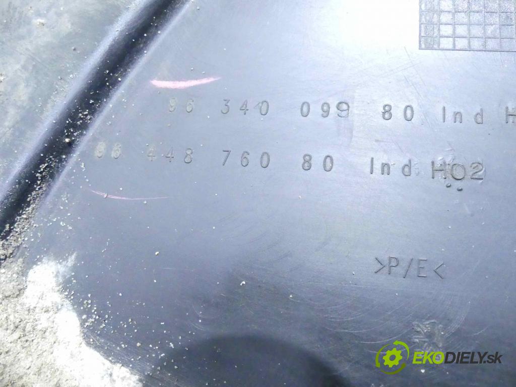 Peugeot 307 1.6 16v 109 hp manual 80 kW 1587 cm3 5- blatník: přední levé 9634009980