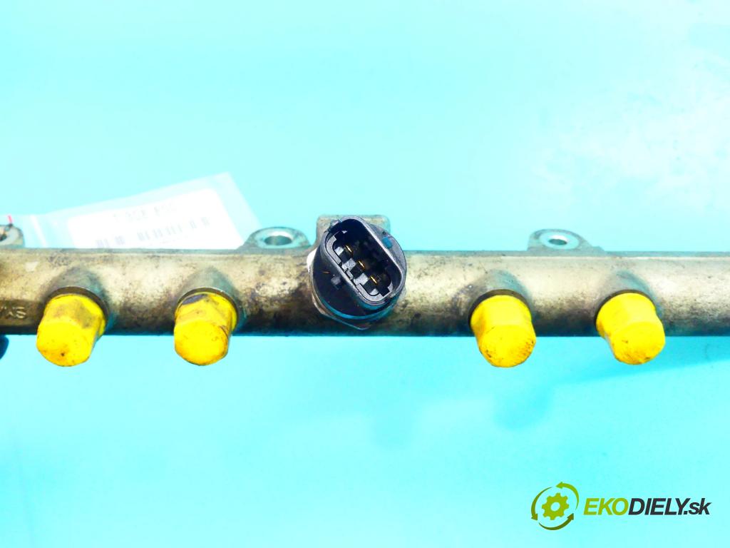 Fiat Stilo 1.9 jtd 80 HP manual 59 kW 1910 cm3 5- lišta vstrekovacia 0445214016 (Vstrekovacie lišty)