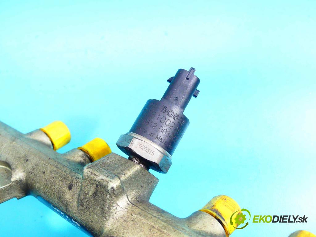 Fiat Stilo 1.9 jtd 80 HP manual 59 kW 1910 cm3 5- lišta vstrekovacia 0445214016 (Vstrekovacie lišty)