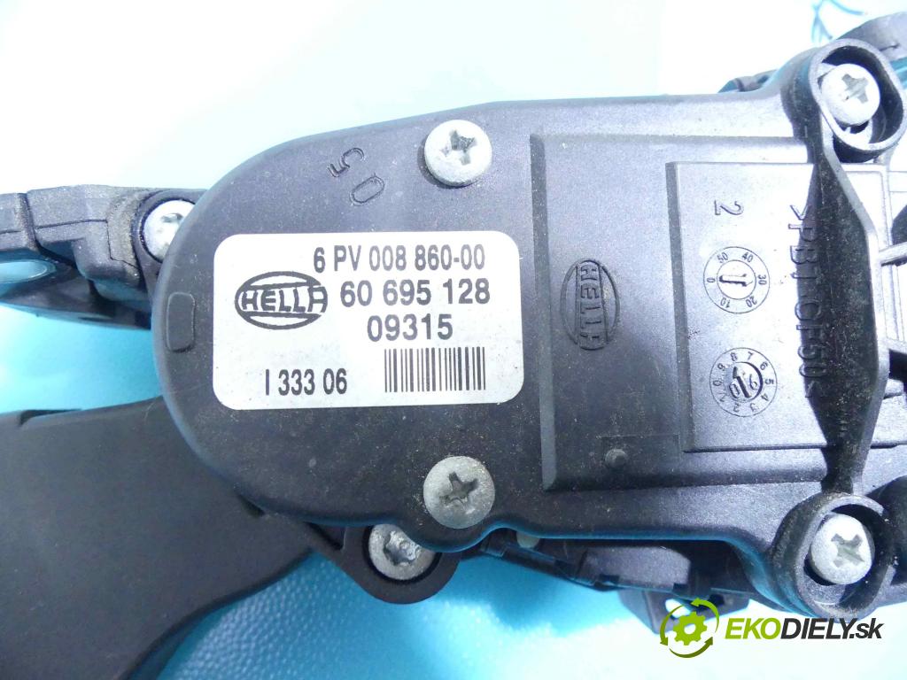 Alfa romeo 159 1.9 jtd 150 HP manual 110 kW 1910 cm3 4- pedále 6PV008860-00 (Pedále)