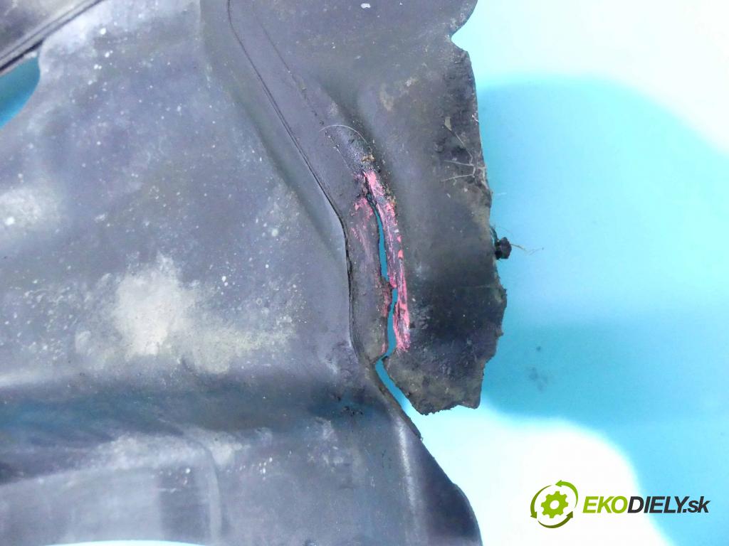 Peugeot 307 1.6 hdi 109 HP manual 80 kW 1560 cm3 5- torpédo 9652901477 (Torpéda)