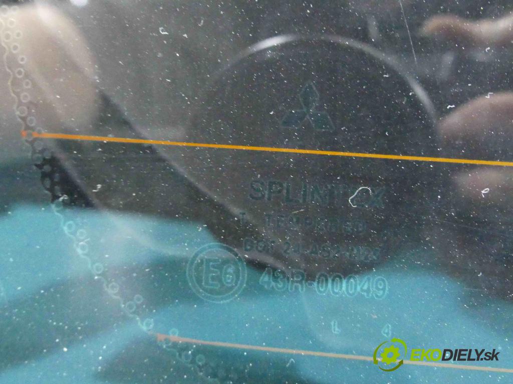 Mitsubishi Space star 1.6 16v 98 hp manual 72 kW 1584 cm3 5- sklo zadní  (Okna zadní)