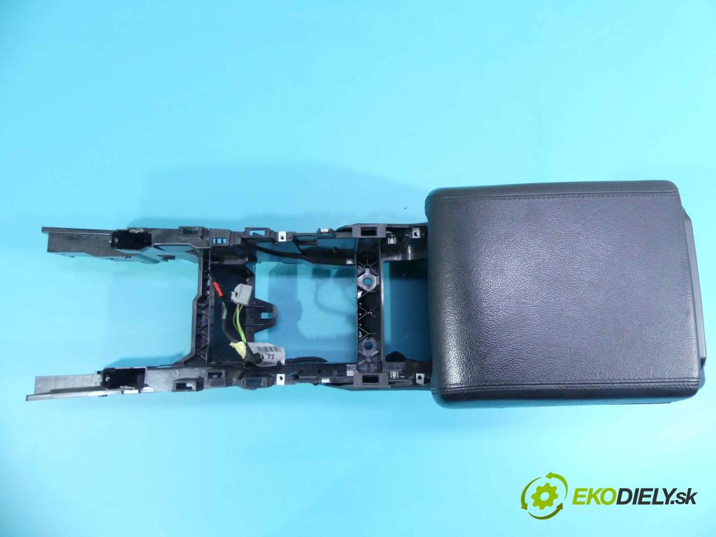 Land rover Discovery Sport 2014-2019 L550 2.0 td 150 HP manual 110 kW 1999 cm3 5- operadlo 16A2326CB9 (Lakťové opierky)