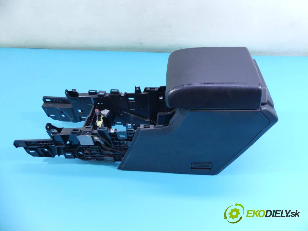 Land rover Discovery Sport 2014-2019 L550 2.0 td 150 HP manual 110 kW 1999 cm3 5- operadlo 16A2326CB9 (Lakťové opierky)