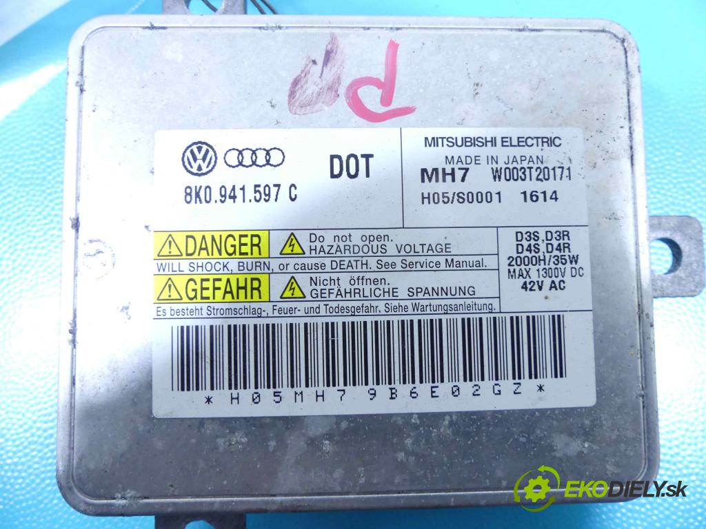 Audi Q5 2008-2016 2.0 tdi 170 HP automatic 125 kW 1968 cm3 5- střídač: xenon 8K0941597C (Riadiace jednotky xenónu)