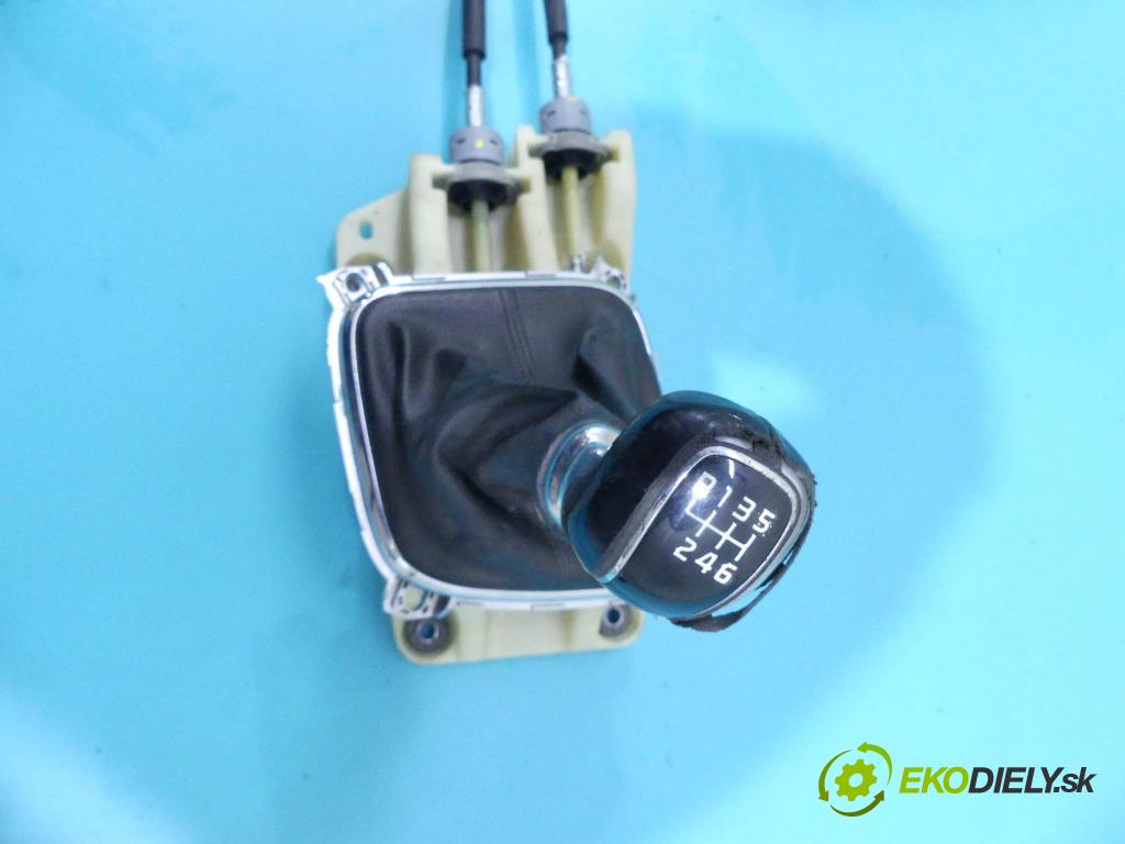 Kia Ceed II 2012-2018 1.6 crdi 128 HP manual 94 kW 1582 cm3 5- Páka: Změny: stupeň,rýchlosť 43700-A2300 (Rýchlostné páky / kulisy)