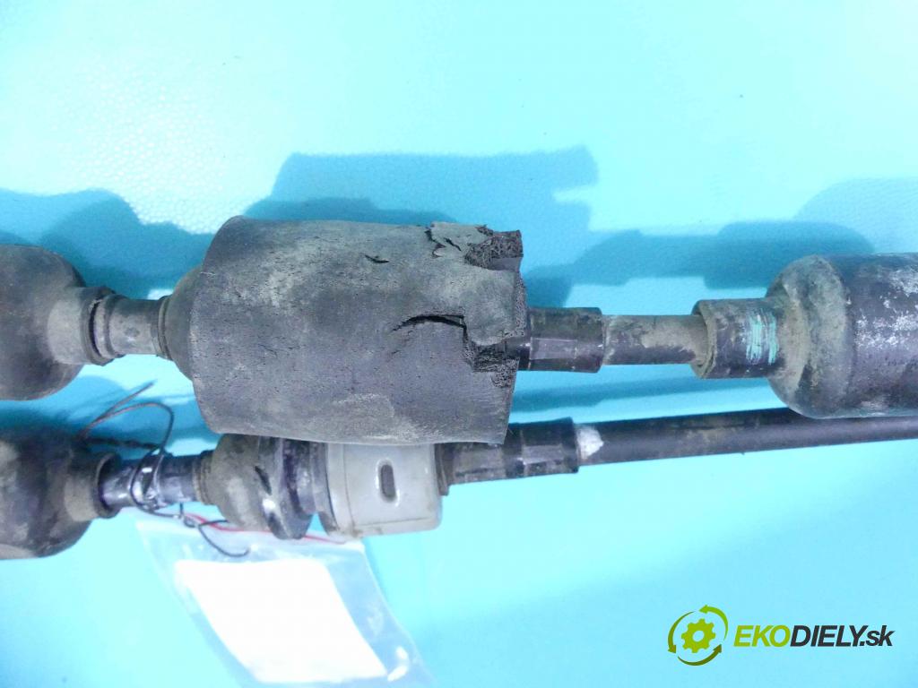 Kia Ceed II 2012-2018 1.6 crdi 128 HP manual 94 kW 1582 cm3 5- Páka: Změny: stupeň,rýchlosť 43700-A2300 (Rýchlostné páky / kulisy)