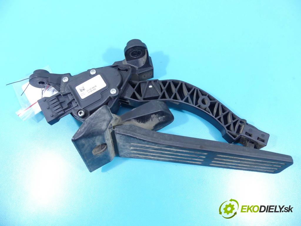 Kia Ceed II 2012-2018 1.6 crdi 128 HP manual 94 kW 1582 cm3 5- pedále A10032700A6100 (Pedále)