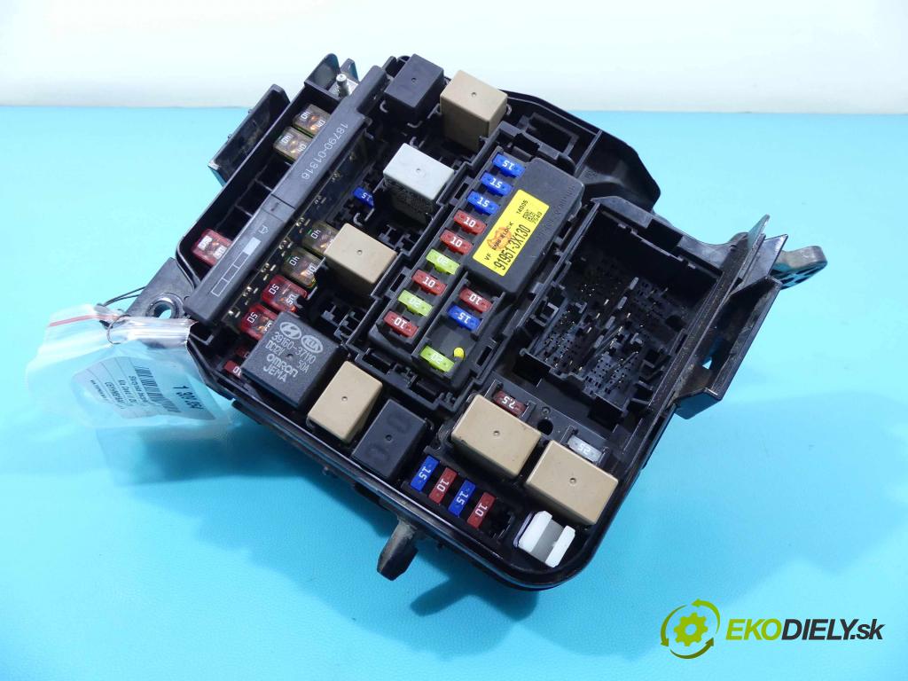 Kia Ceed II 2012-2018 1.6 crdi 128 hp manual 94 kW 1582 cm3 5- skříňka pojistková 91950-3X510 (Pojistkové skříňky)