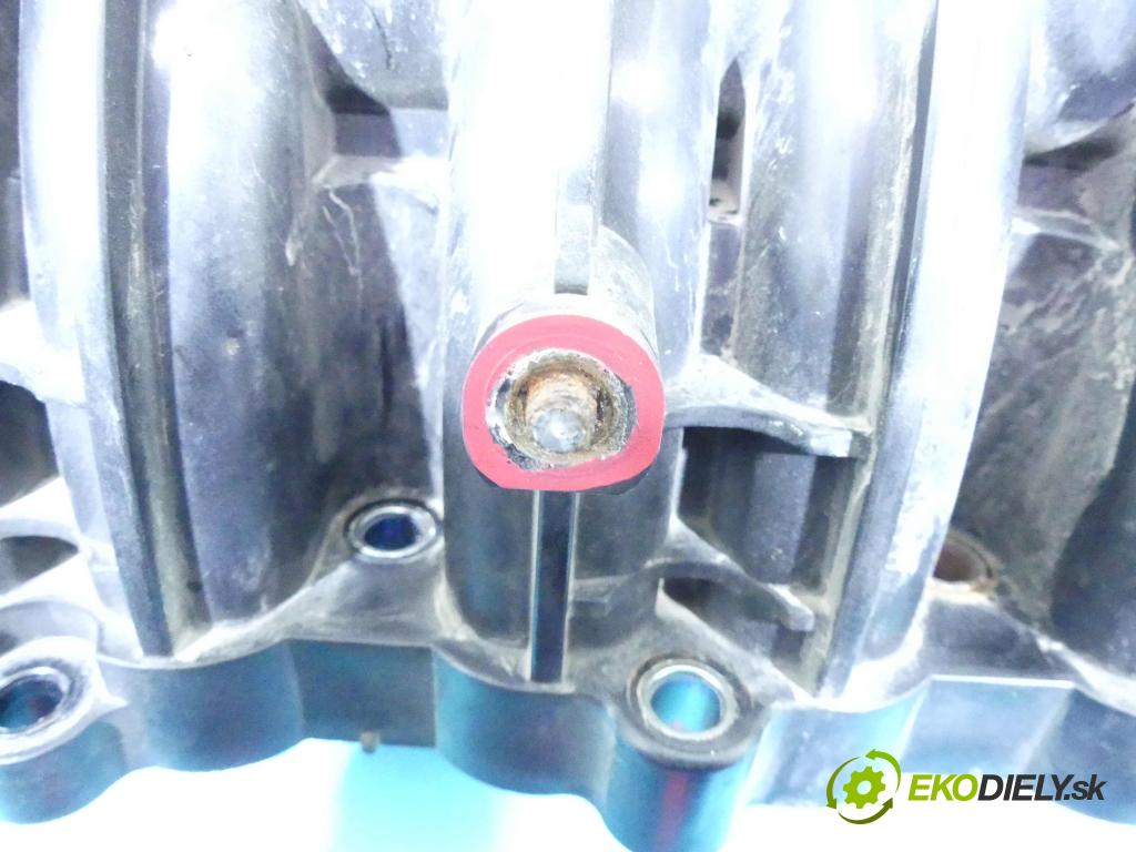 Kia Ceed II 2012-2018 1.6 crdi 128 HP manual 94 kW 1582 cm3 5- zvod nasávací (Sacie potrubia)