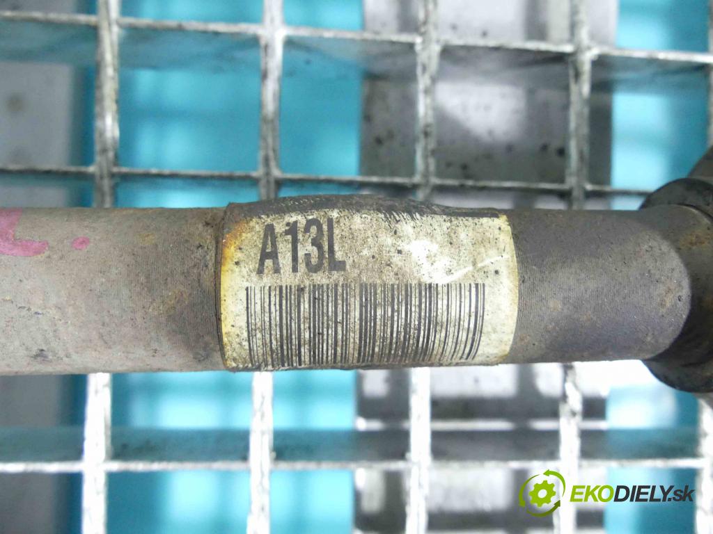 Kia Ceed II 2012-2018 1.6 crdi 128 HP manual 94 kW 1582 cm3 5- poloos ľavé A13L (Poloosy)