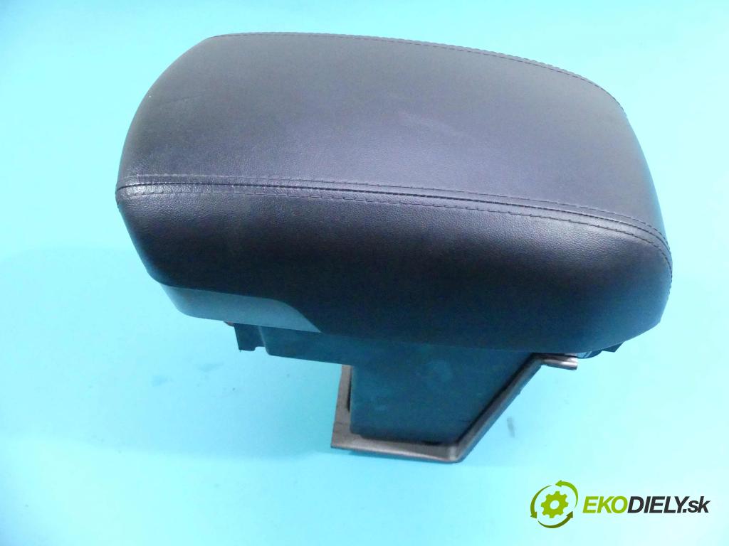 Hyundai Ix35 2.0 16v 163 HP manual 120 kW 1998 cm3 5- operadlo  (Lakťové opierky)