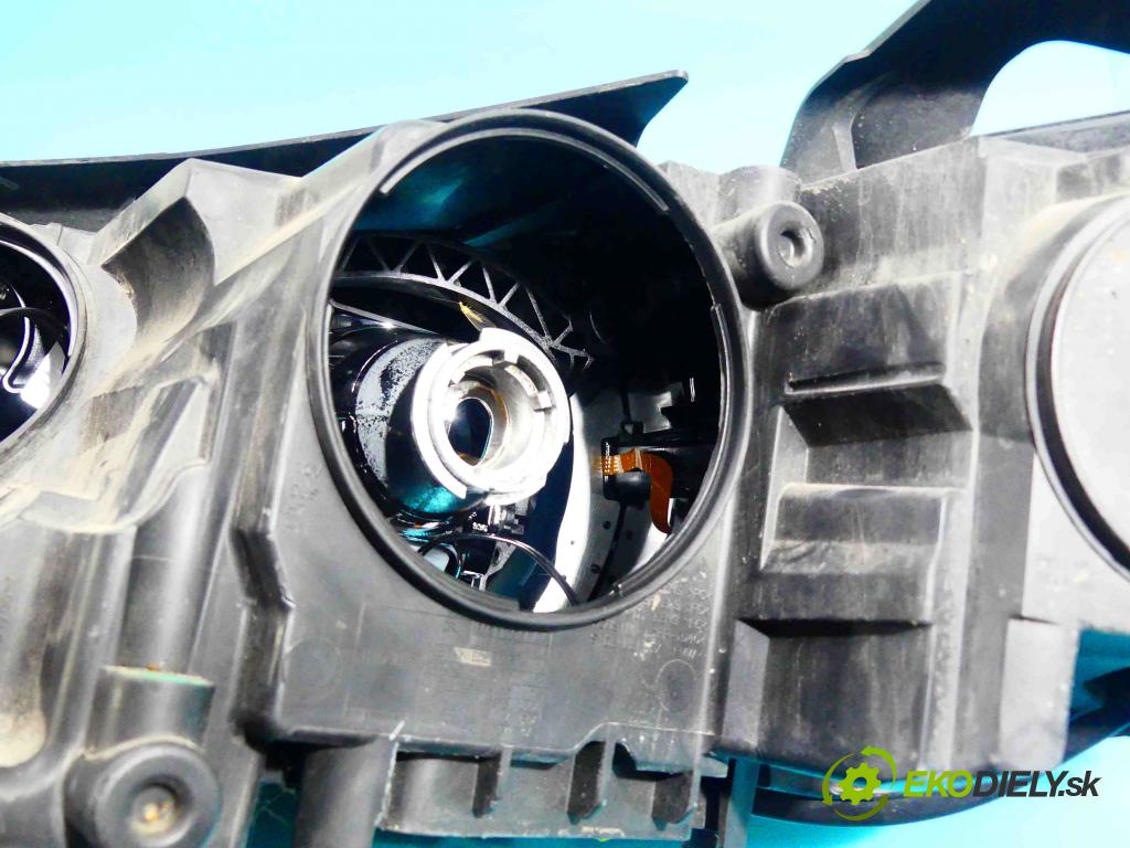 Land rover Discovery Sport 2014-2019 L550 2.0 td 150 HP manual 110 kW 1999 cm3 5- Reflektor: pravý FK72-13W029-EG (Pravé)