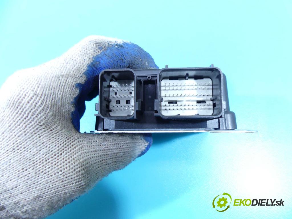 Land rover Discovery Sport 2014-2019 L550 2.0 td 150 HP manual 110 kW 1999 cm3 5- modul riadiaca jednotka FK72-14D374-AK (Ostatné)