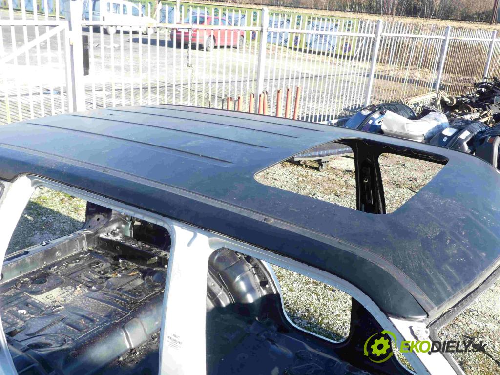 Land rover Range Rover sport I L320 3.0 D V6 245KM automatic 180 kW 2993 cm3 5- Strecha: