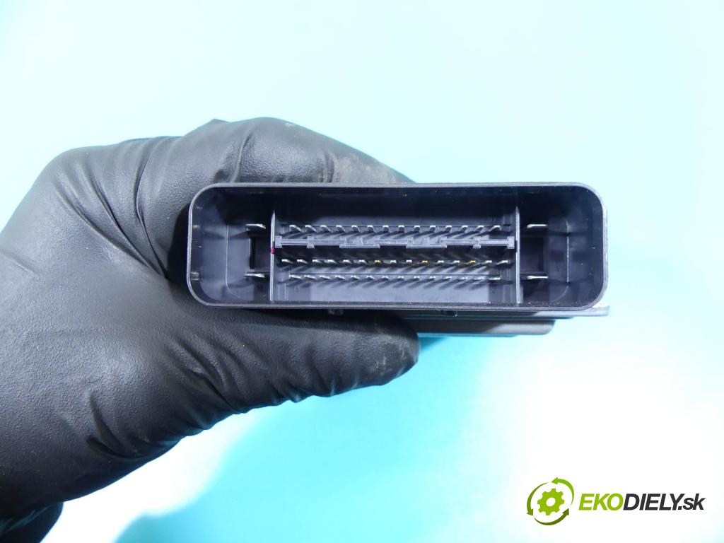 Vw Passat CC 2008-2016 2.0 tdi 170 HP automatic 125 kW 1968 cm3 4- modul riadiaca jednotka 3C0907376A (Ostatné)