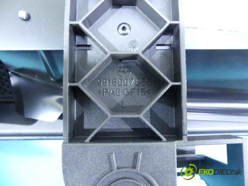 Vw Passat CC 2008-2016 2.0 tdi 170 HP automatic 125 kW 1968 cm3 4- zadná 3C8861325 (Pláta zadné)