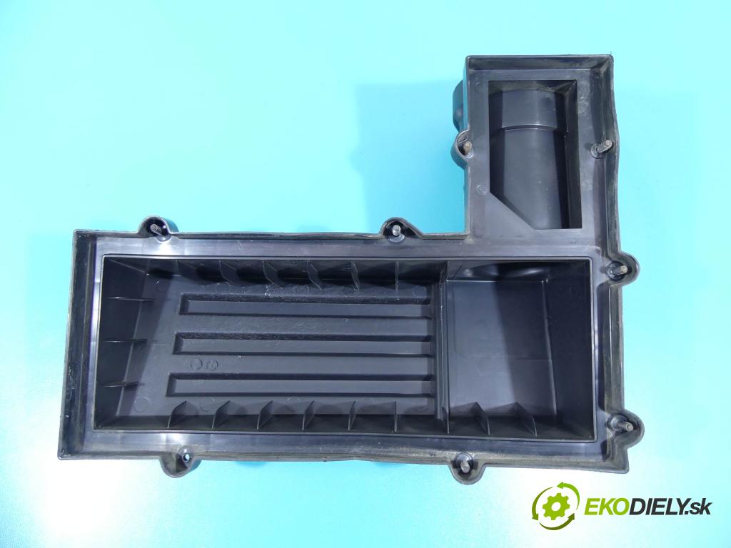 Vw Passat CC 2008-2016 2.0 tdi 170 HP automatic 125 kW 1968 cm3 4- obal filtra vzduchu 3C0129607BC (Obaly filtrov vzduchu)