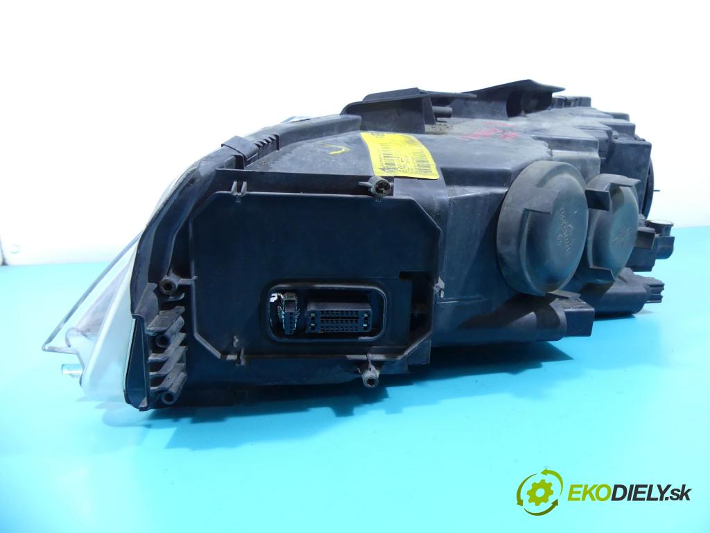 Vw Passat CC 2008-2016 2.0 tdi 170 HP automatic 125 kW 1968 cm3 4- Reflektor: pravý 0301239282 (Pravé)