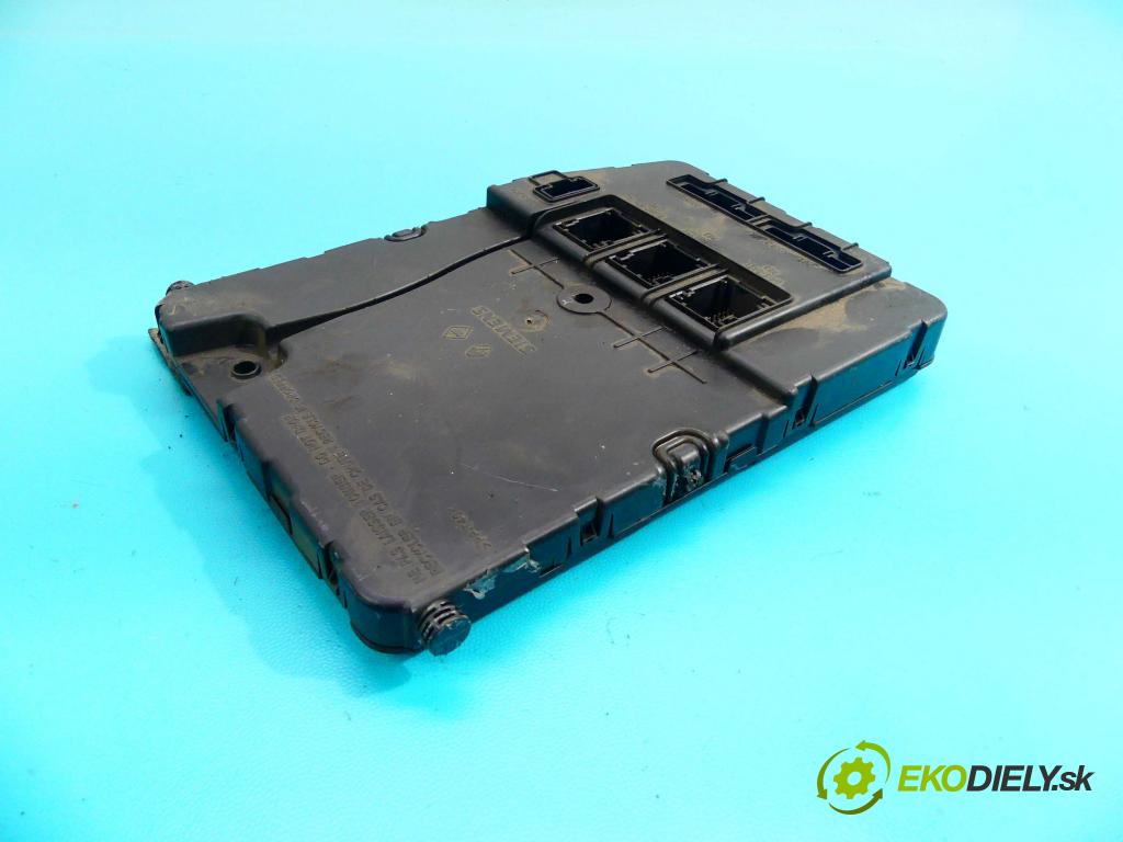 Renault Megane II 2003-2008 1.4 16v 98 HP manual 72 kW 1390 cm3 5- modul riadiaca jednotka 8200412549 (Ostatné)