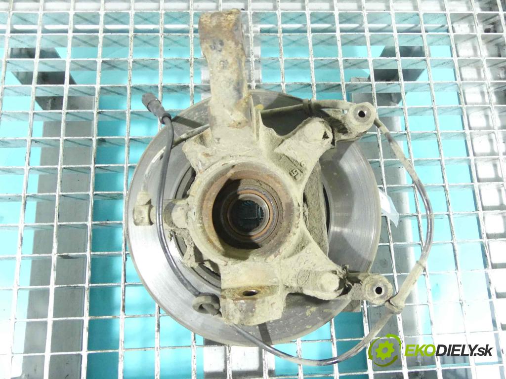 Land rover Freelander I 1998-2006 2.0 td 98 HP manual 72 kW 1997 cm3 5- náboj ľavé (Náboje)