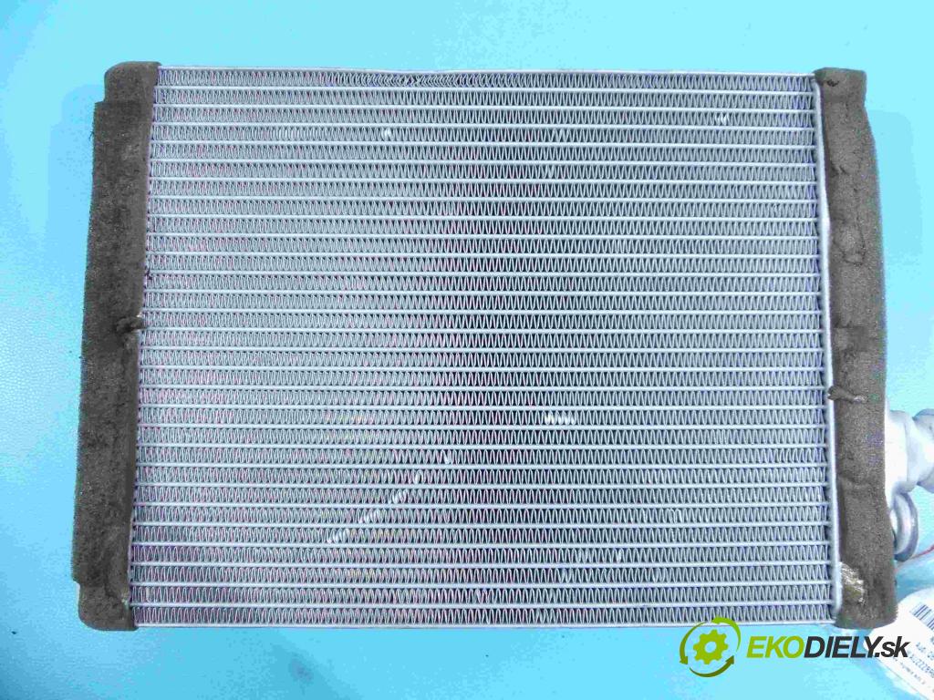 Audi Q5 2008-2016 2.0 tdi 170 hp automatic 125 kW 1968 cm3 5- radiátor  (Radiátory topení)