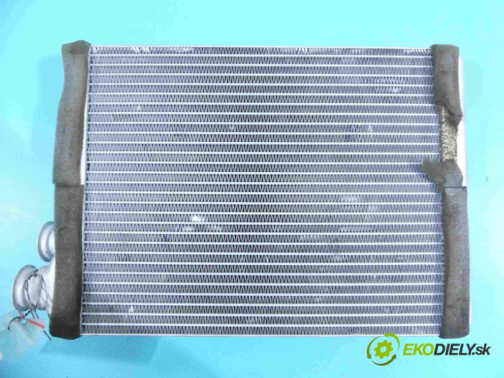 Audi Q5 2008-2016 2.0 tdi 170 hp automatic 125 kW 1968 cm3 5- radiátor  (Radiátory topení)