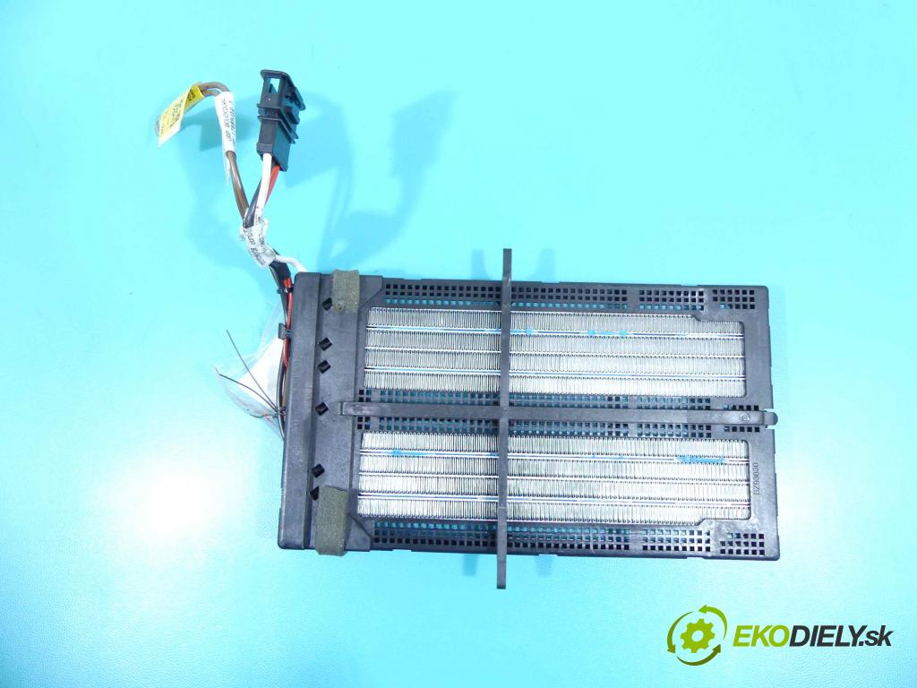 Audi Q5 2008-2016 2.0 tdi 170 hp automatic 125 kW 1968 cm3 5- radiátor 8K0819011C (Radiátory topení)