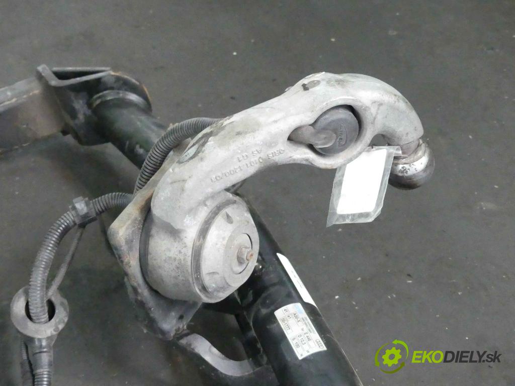 Audi Q5 2008-2016 2.0 tdi 170 hp automatic 125 kW 1968 cm3 5- oko tažné 8R0800495B