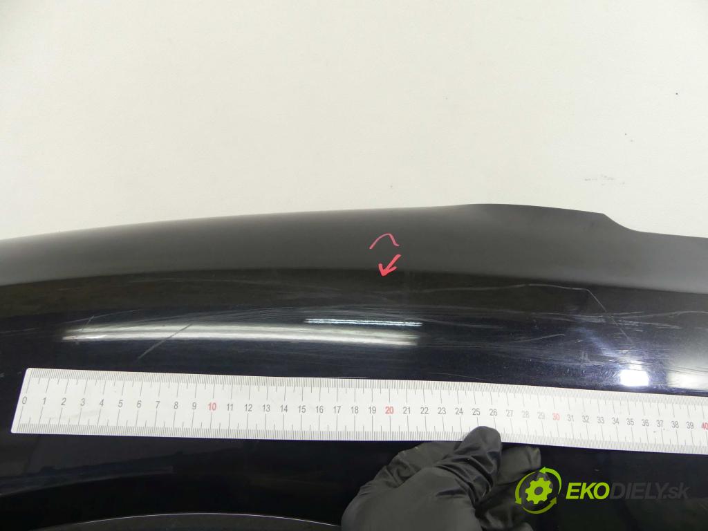 Audi A2 1.4 tdi 75 hp manual 55 kW 1422 cm3 5- blatnik přední levý 8Z0854729